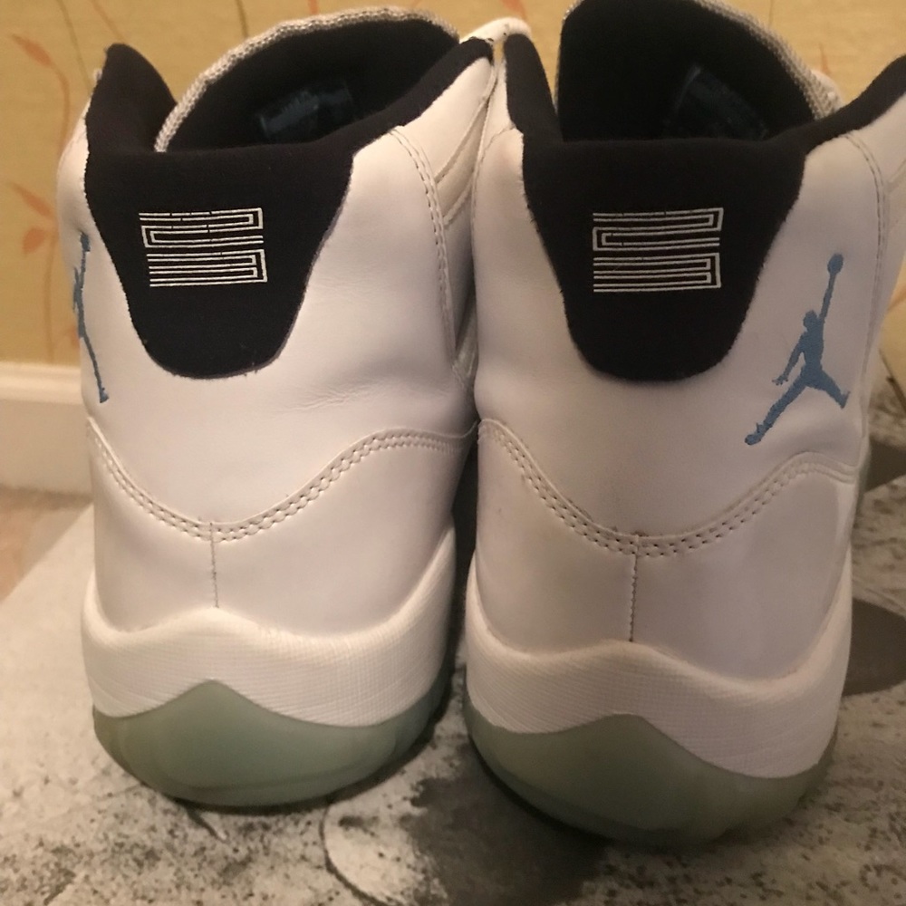 Legend 11s sz 12 no box